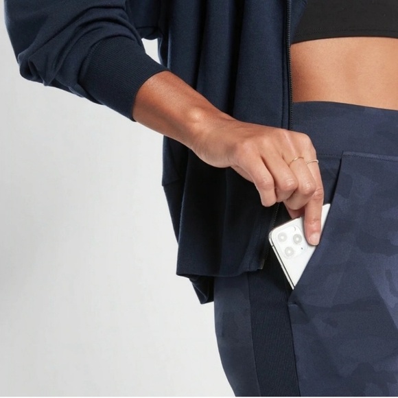 Athleta Navy Camo Brooklyn Ankle Pant - Picture 3 of 16